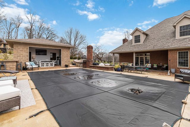 348 Runway Boulevard, Somerset, KY 42503