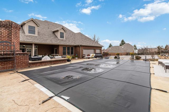 348 Runway Boulevard, Somerset, KY 42503