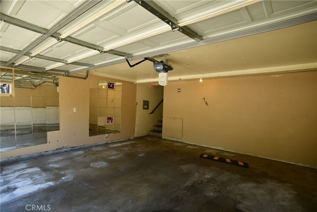9601 Sylmar Avenue 1, Panorama City, CA 91402