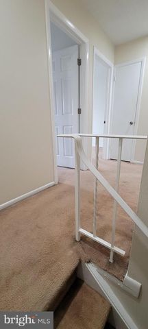423 N MOUNT VERNON CIR, Bensalem, PA 19020