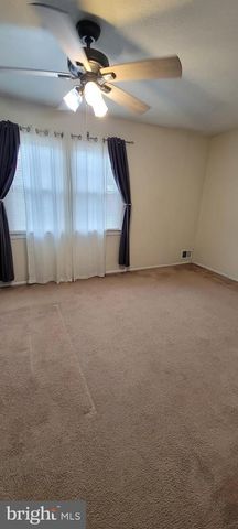 423 N MOUNT VERNON CIR, Bensalem, PA 19020