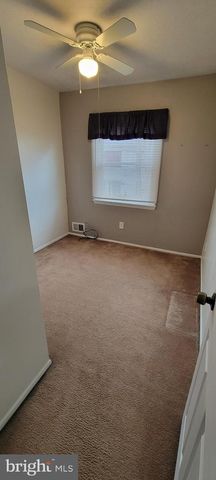 423 N MOUNT VERNON CIR, Bensalem, PA 19020