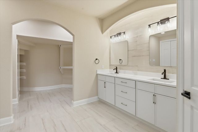 6001 Madeline Lane, Flower Mound, TX 75028