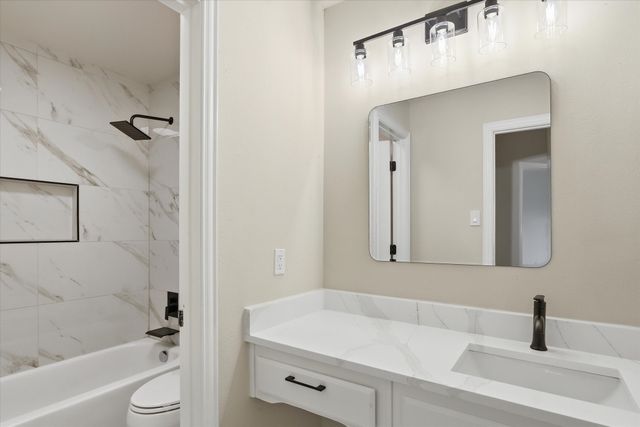 6001 Madeline Lane, Flower Mound, TX 75028