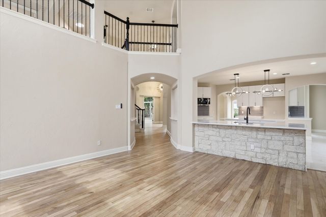 6001 Madeline Lane, Flower Mound, TX 75028