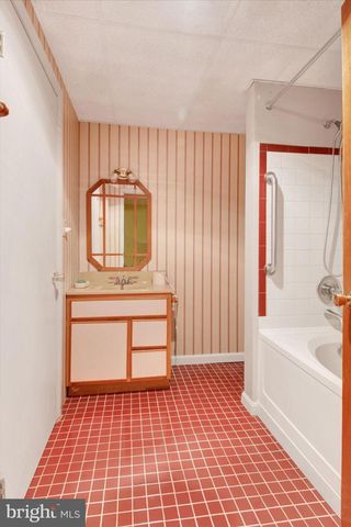 809 LUCABAUGH MILL RD, Westminster, MD 21157