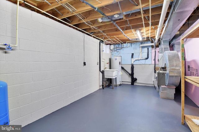 809 LUCABAUGH MILL RD, Westminster, MD 21157