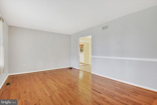 809 LUCABAUGH MILL RD, Westminster, MD 21157