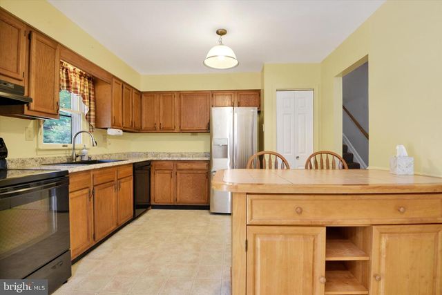 809 LUCABAUGH MILL RD, Westminster, MD 21157