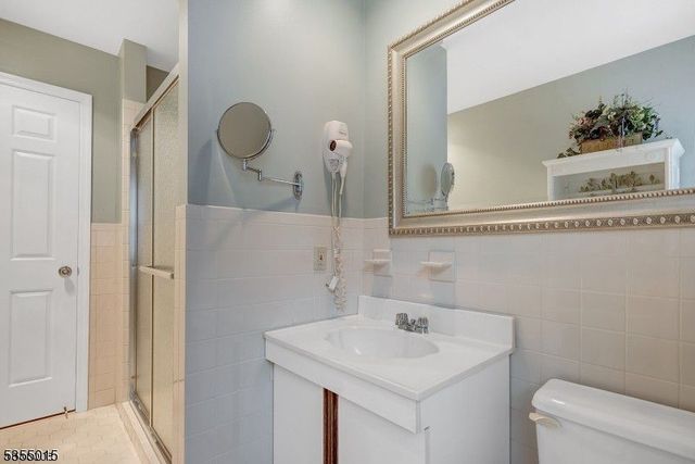 2219 North Ave 6, Scotch Plains Twp., NJ 07076