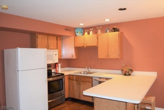 2219 North Ave 6, Scotch Plains Twp., NJ 07076