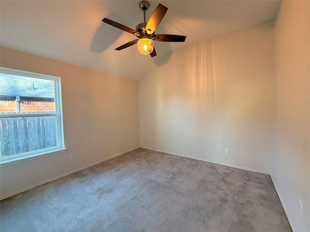 1602 Crestmeadow Lane, Mansfield, TX 76063