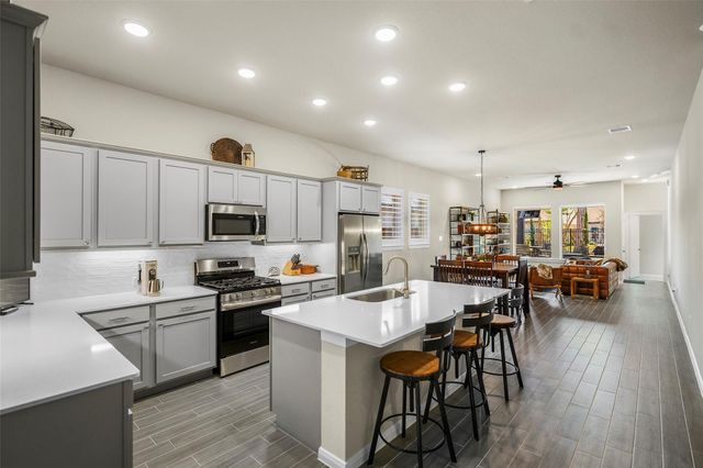 7474 Cattail Falls Lane, Porter, TX 77365