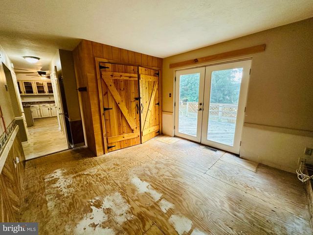 35 JOHNSTON CIR, Hanover, PA 17331