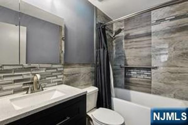 116 Harrow Drive, Franklin, NJ 08873