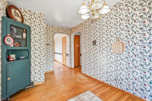 1172 Westwood Drive NW, Warren, OH 44485