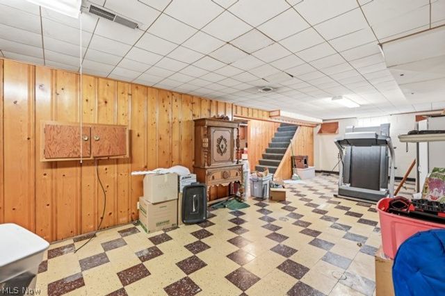 1172 Westwood Drive NW, Warren, OH 44485