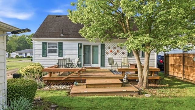 1172 Westwood Drive NW, Warren, OH 44485