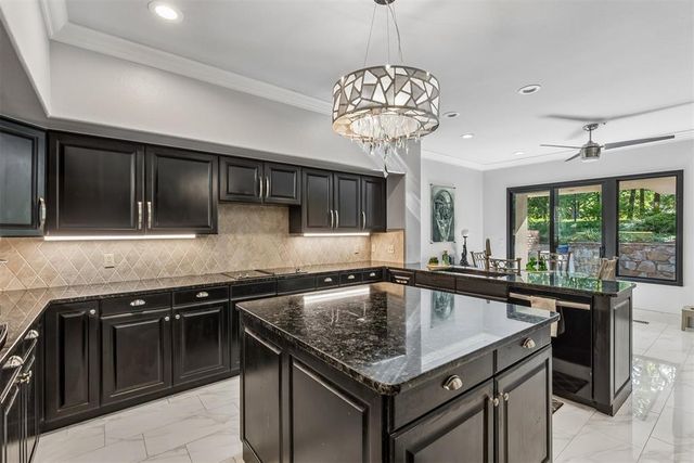 6128 Stonegate Place, Edmond, OK 73025