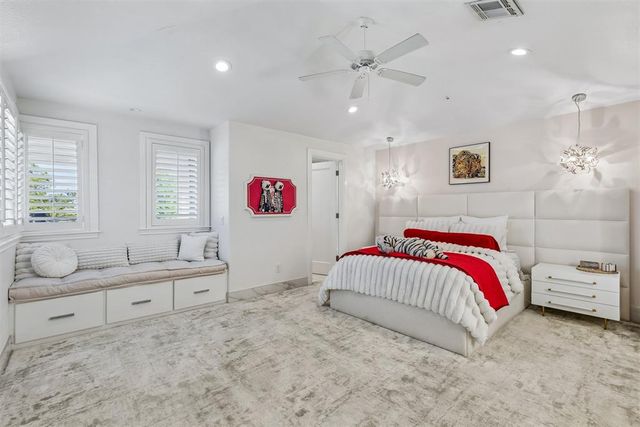 6128 Stonegate Place, Edmond, OK 73025