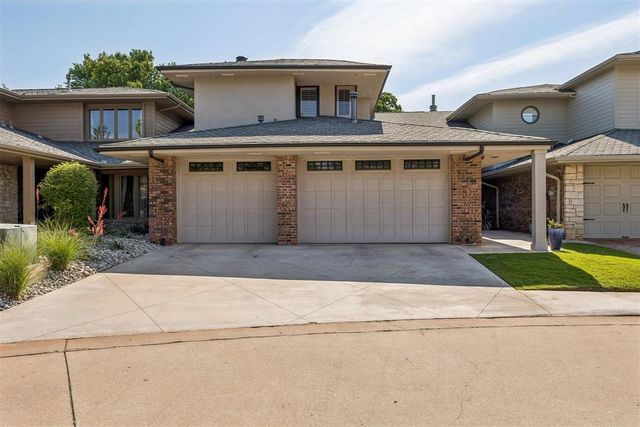 6128 Stonegate Place, Edmond, OK 73025