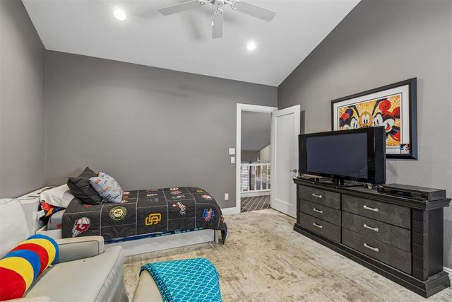 6128 Stonegate Place, Edmond, OK 73025