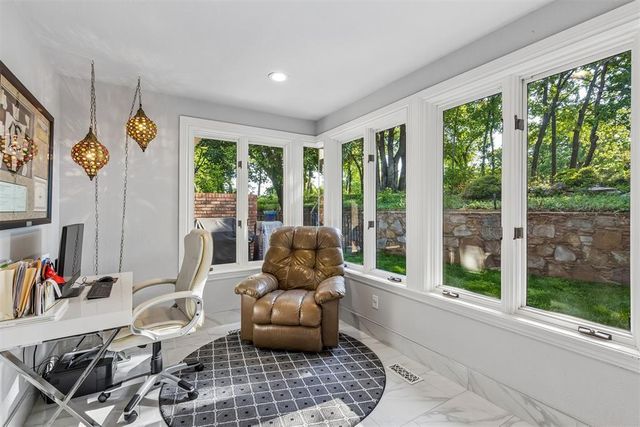 6128 Stonegate Place, Edmond, OK 73025