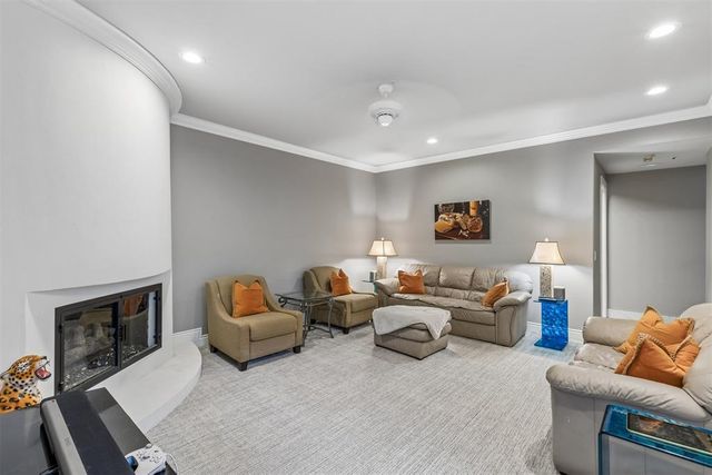 6128 Stonegate Place, Edmond, OK 73025