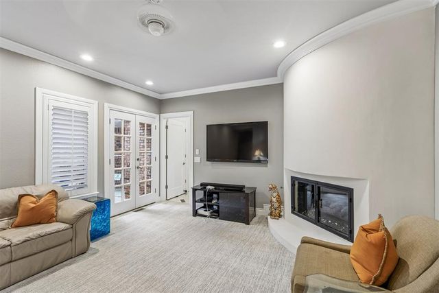 6128 Stonegate Place, Edmond, OK 73025