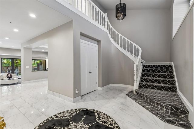 6128 Stonegate Place, Edmond, OK 73025