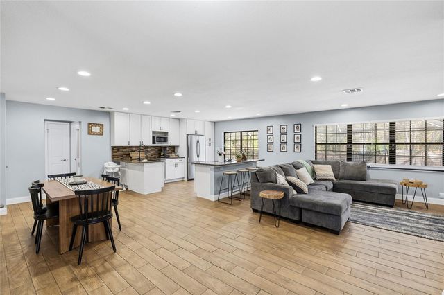 965 N LYLE AVENUE, Crystal River, FL 34429