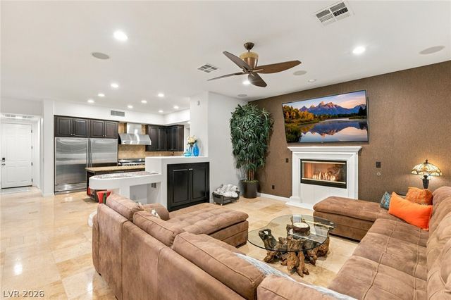 12056 Royal Dolnoch Court, Las Vegas, NV 89141