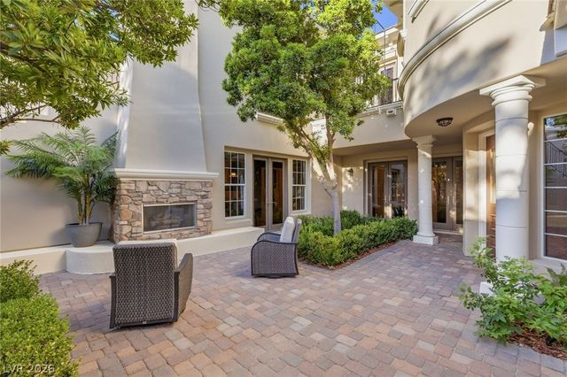 12056 Royal Dolnoch Court, Las Vegas, NV 89141