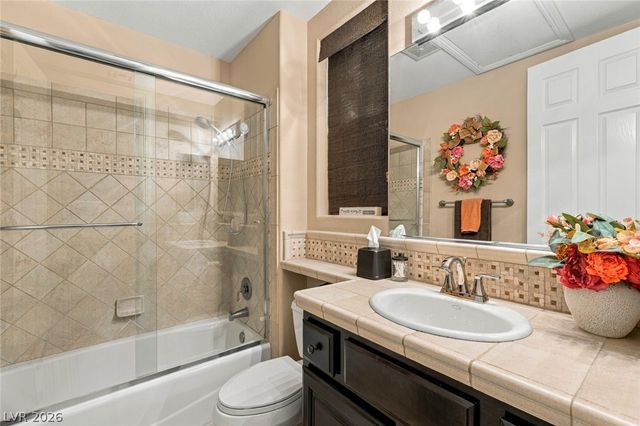 12056 Royal Dolnoch Court, Las Vegas, NV 89141