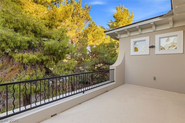 12056 Royal Dolnoch Court, Las Vegas, NV 89141