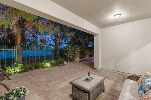 12056 Royal Dolnoch Court, Las Vegas, NV 89141