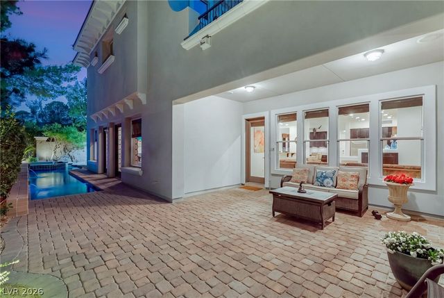 12056 Royal Dolnoch Court, Las Vegas, NV 89141
