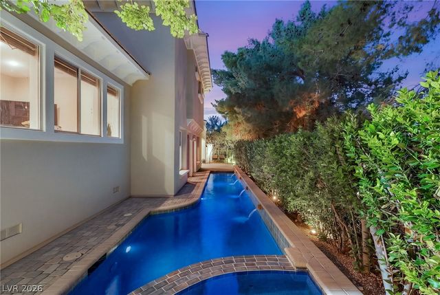 12056 Royal Dolnoch Court, Las Vegas, NV 89141