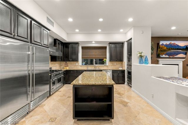 12056 Royal Dolnoch Court, Las Vegas, NV 89141