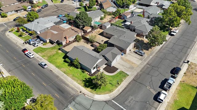 436 N Fremont St, Manteca, CA 95336