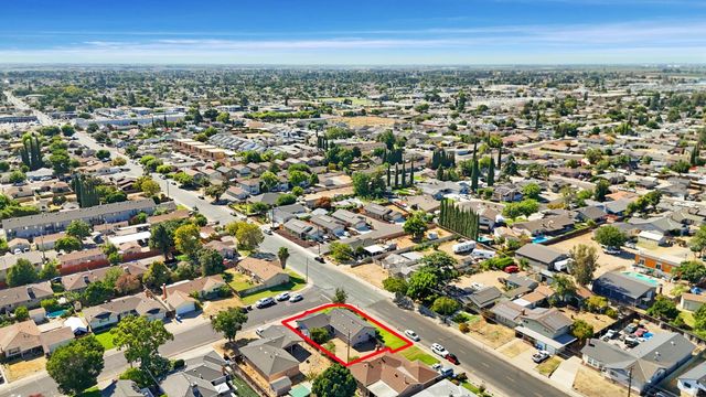 436 N Fremont St, Manteca, CA 95336