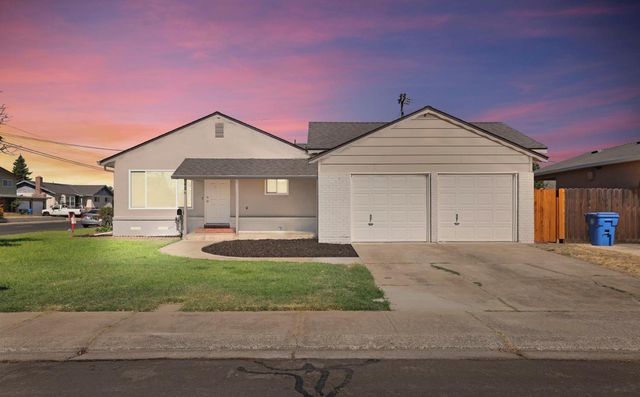 436 N Fremont St, Manteca, CA 95336