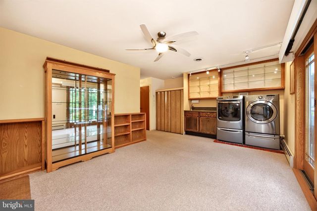 1739 N MIDDLETOWN RD, Glen Mills, PA 19342
