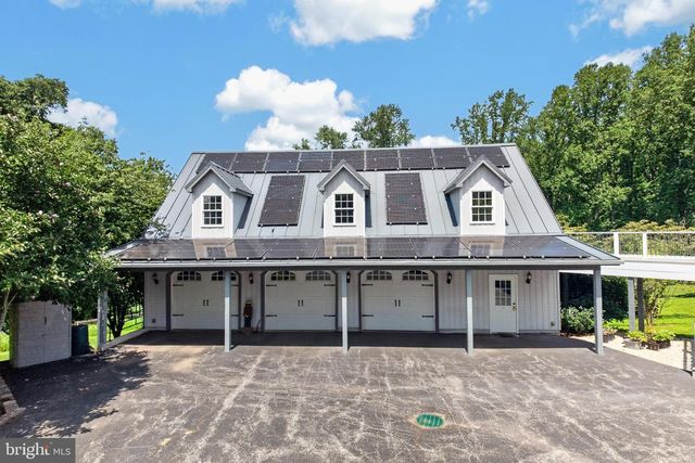 1739 N MIDDLETOWN RD, Glen Mills, PA 19342