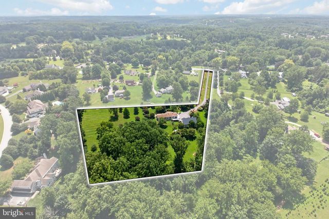 1739 N MIDDLETOWN RD, Glen Mills, PA 19342