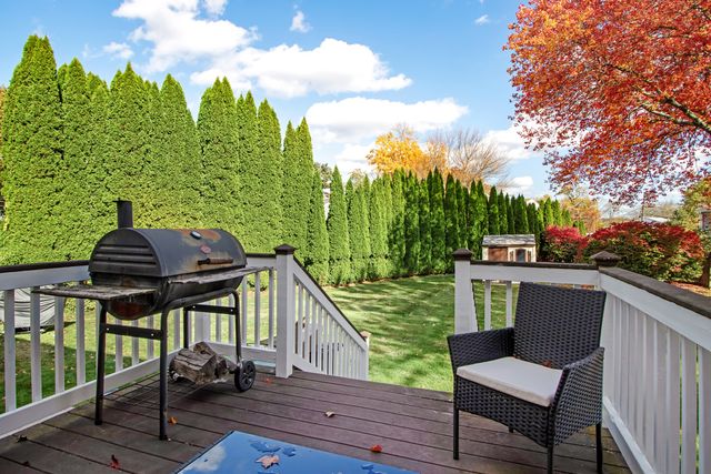 26 Moreland Ave 28, Dedham, MA 02026
