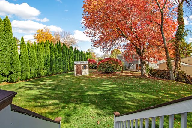26 Moreland Ave 28, Dedham, MA 02026