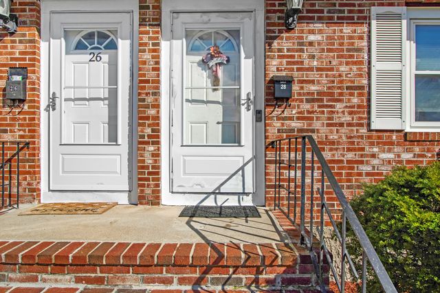 26 Moreland Ave 28, Dedham, MA 02026