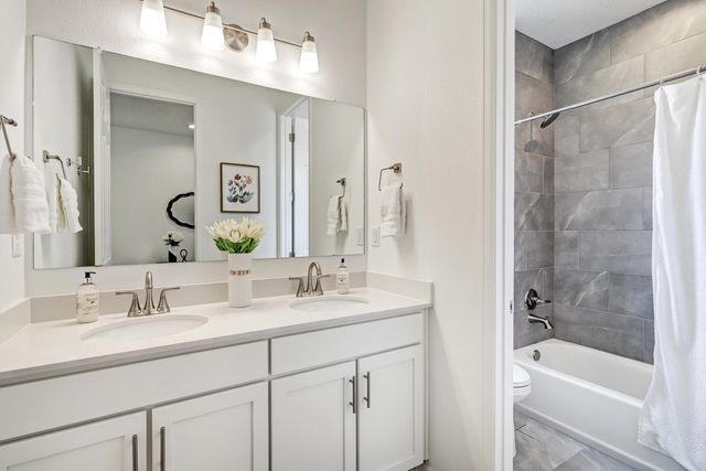 3341 Wolf Tail Loop NE, Rio Rancho, NM 87144