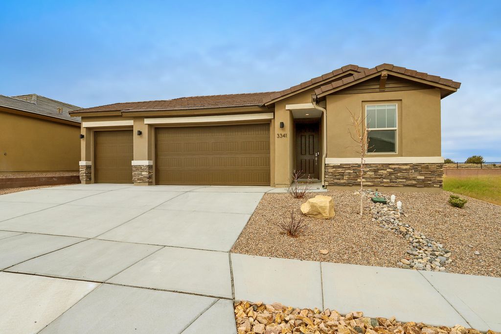 3341 Wolf Tail Loop NE, Rio Rancho, NM 87144